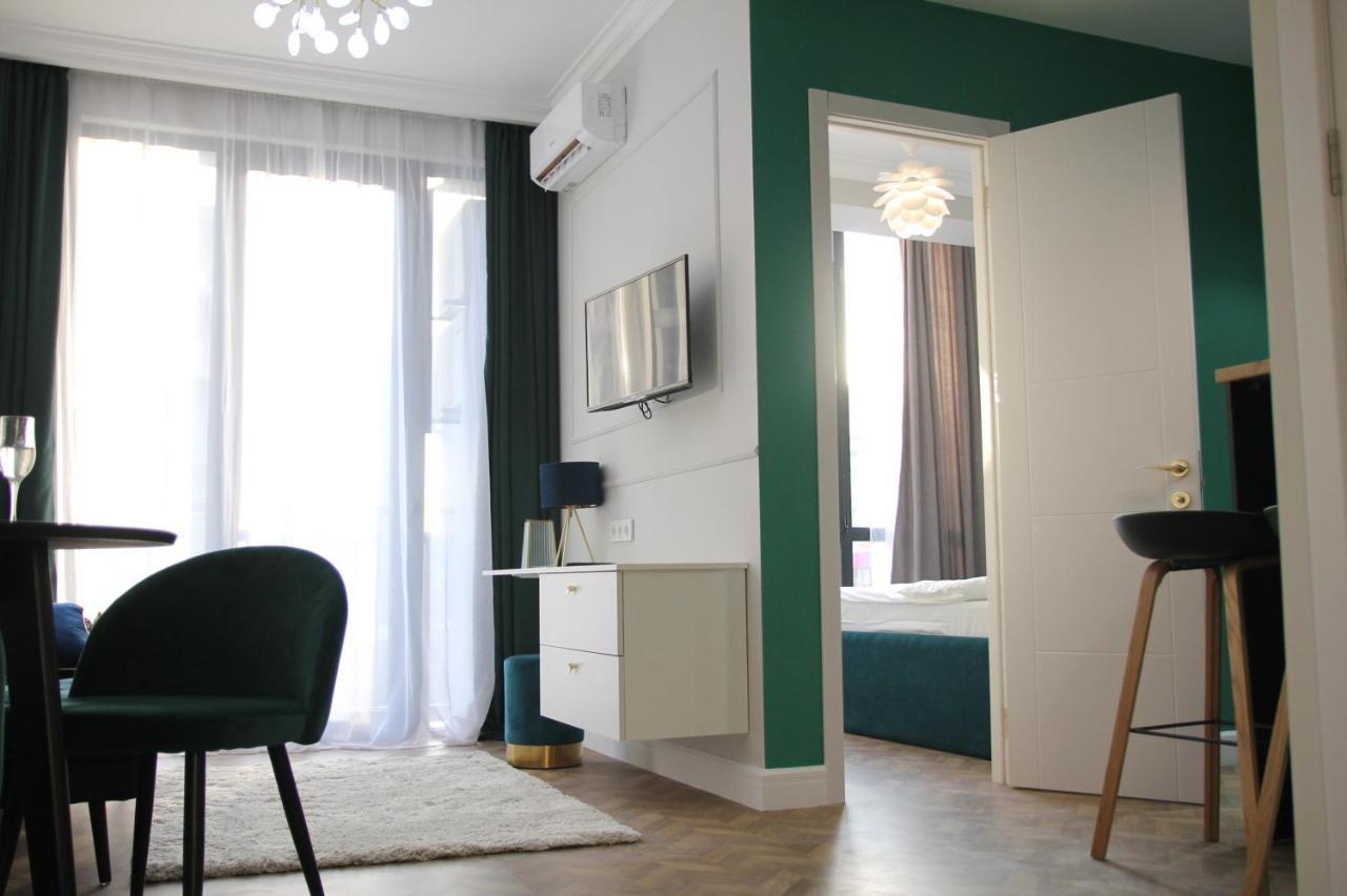 Krtsanisi Apartment With Pool 第比利斯 外观 照片