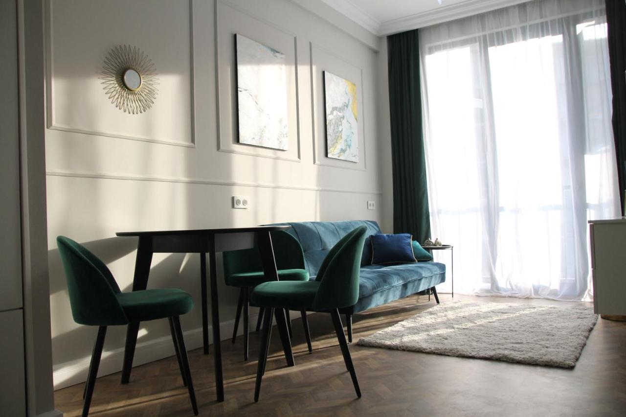 Krtsanisi Apartment With Pool 第比利斯 外观 照片