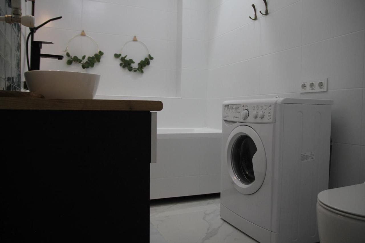 Krtsanisi Apartment With Pool 第比利斯 外观 照片